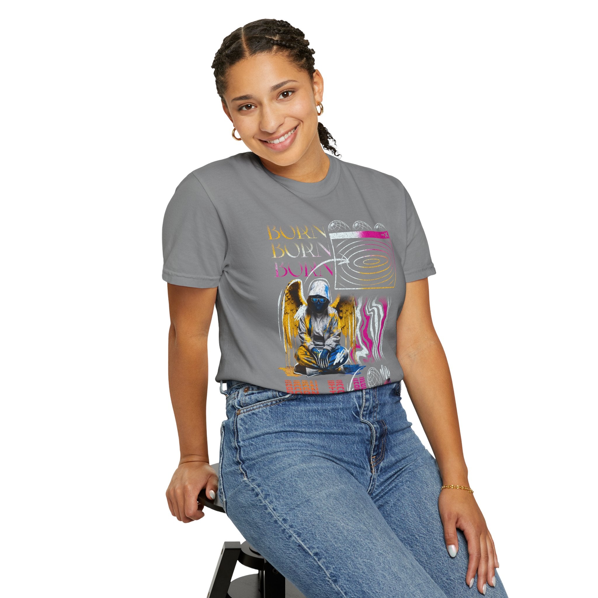 BORN TO BE ODD – Outframe Graphic Tee