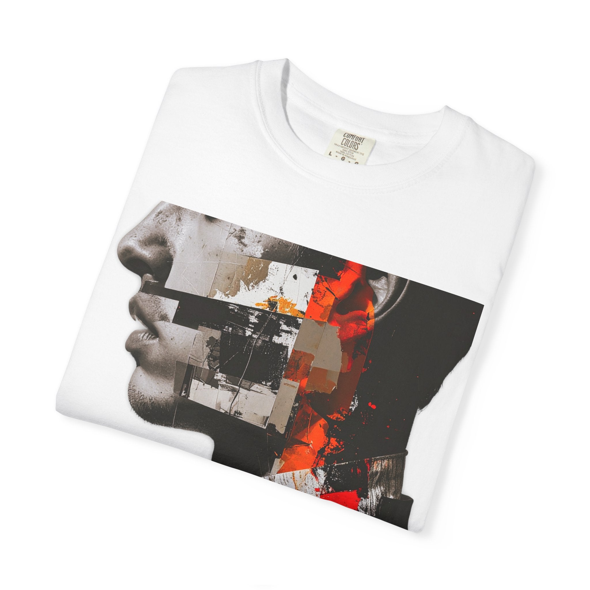OUTFRAME – STAND APART Graphic T-Shirt