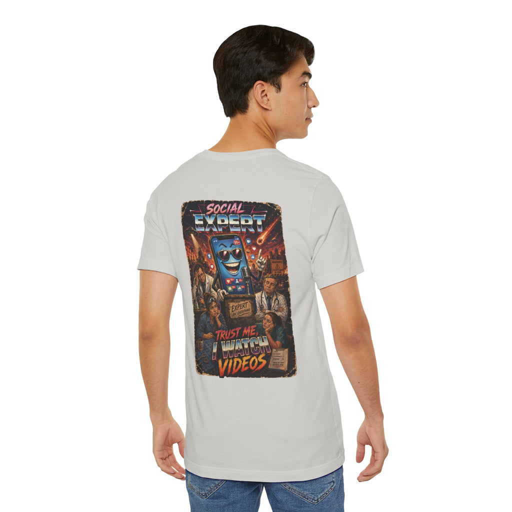 Social Expert Retro Sci-Fi T-Shirt | Trust Me, I Watch Videos