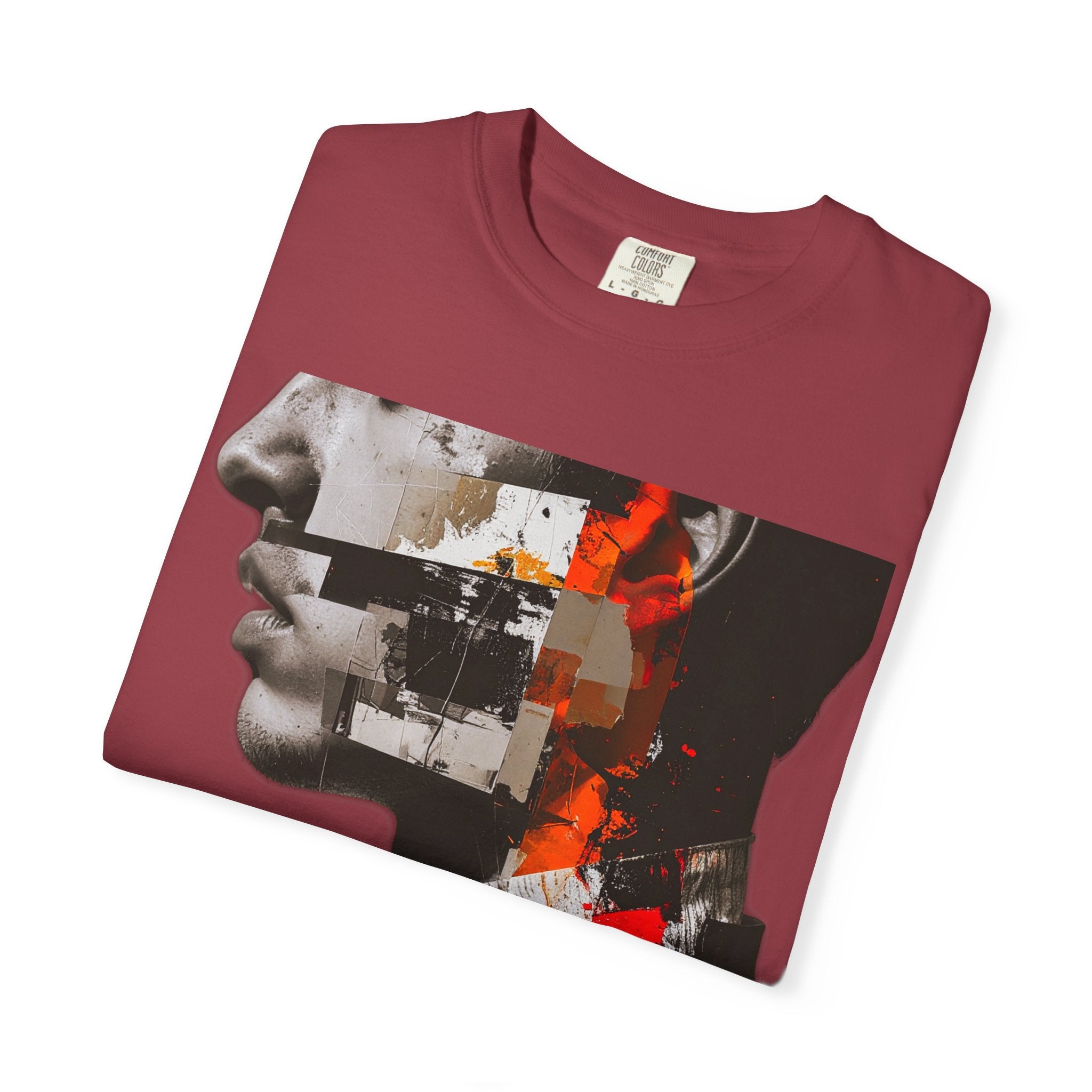 OUTFRAME – STAND APART Graphic T-Shirt